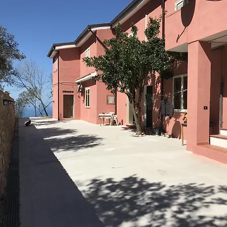 Oda ve Kahvaltı Cilento